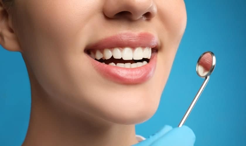 What Are the Best Vitamins and Minerals for Optimal Oral Health Hempstead?
