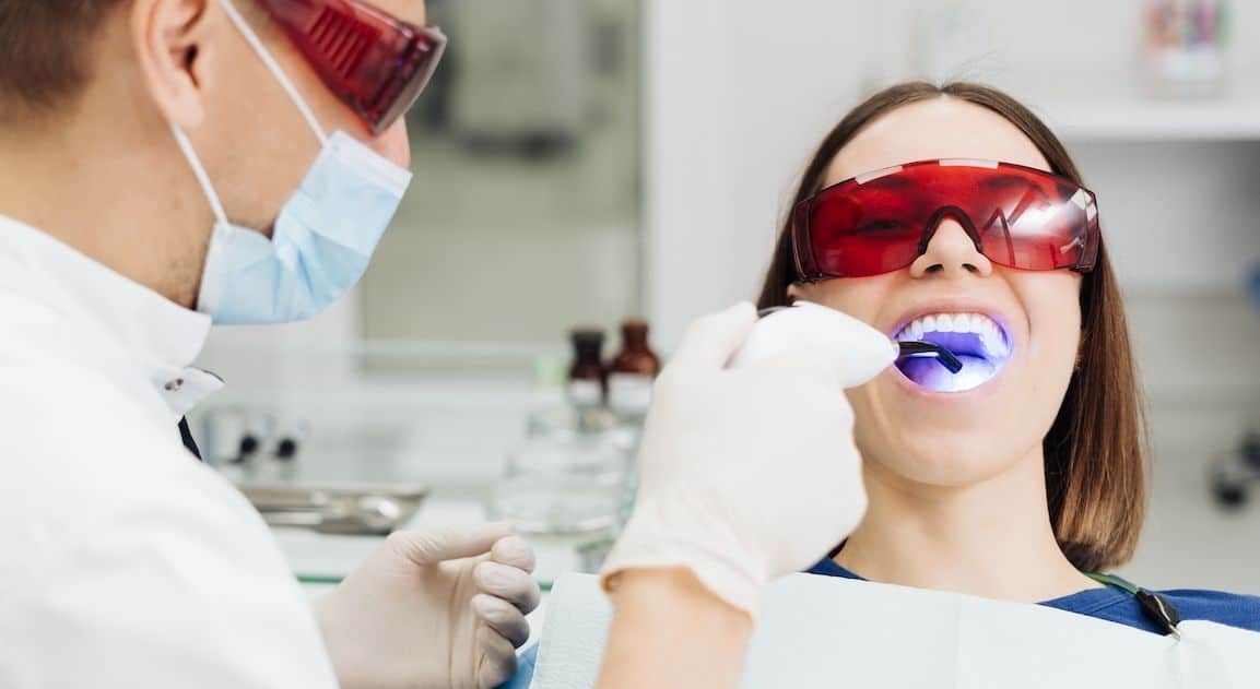 Do Dental Crowns Change Colour After Teeth Whitening Hempstead?